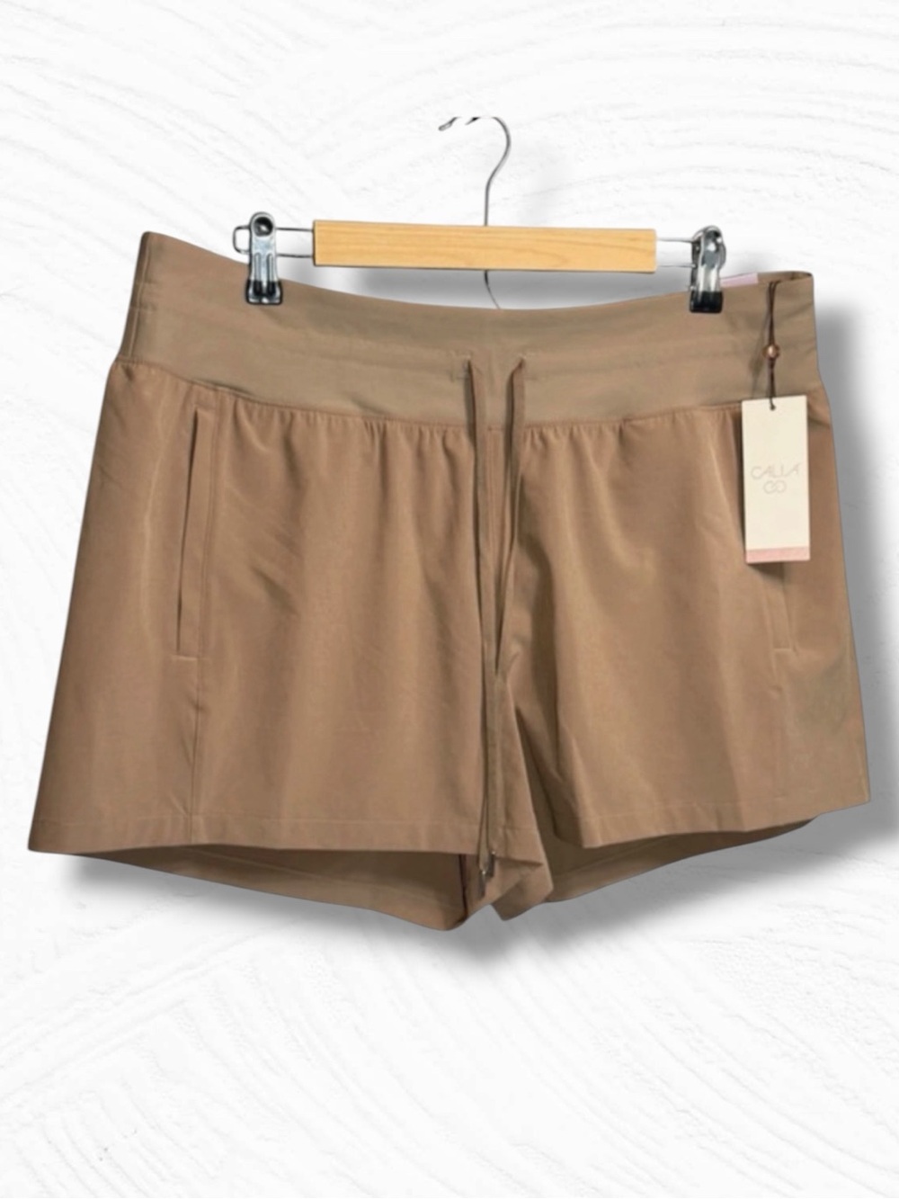 CALIA Truelight 4" Mid-Rise Shorts light Brown XL NWT